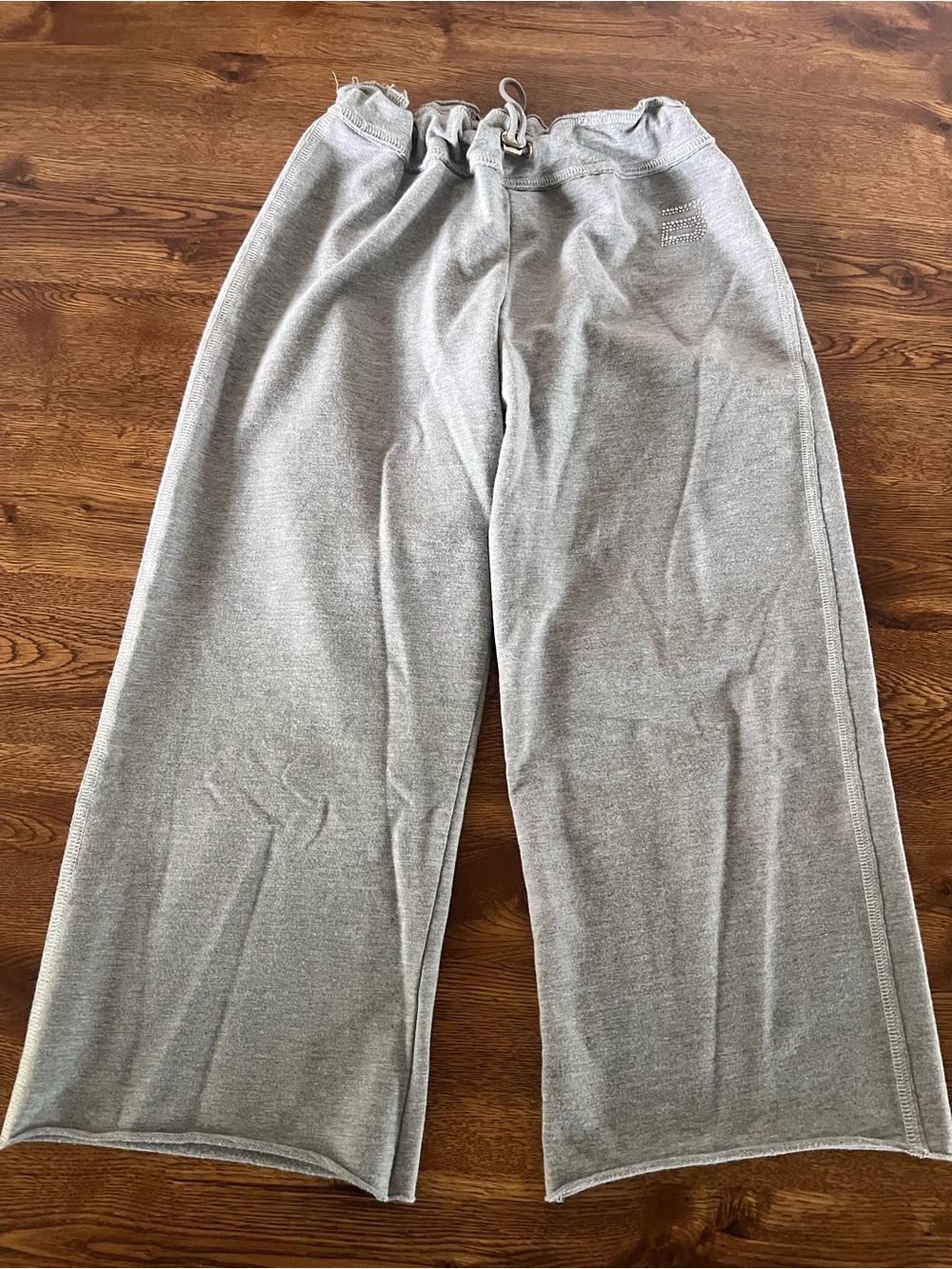 Womens/ juniors Size Small Bebe Sport cropped Pants With Rhinestone Logo